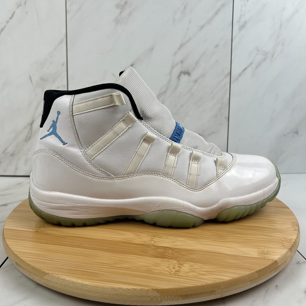 Nike Air Jordan 11 XI UNC Retro Legend Mens Size 10 White Shoes 378037-117